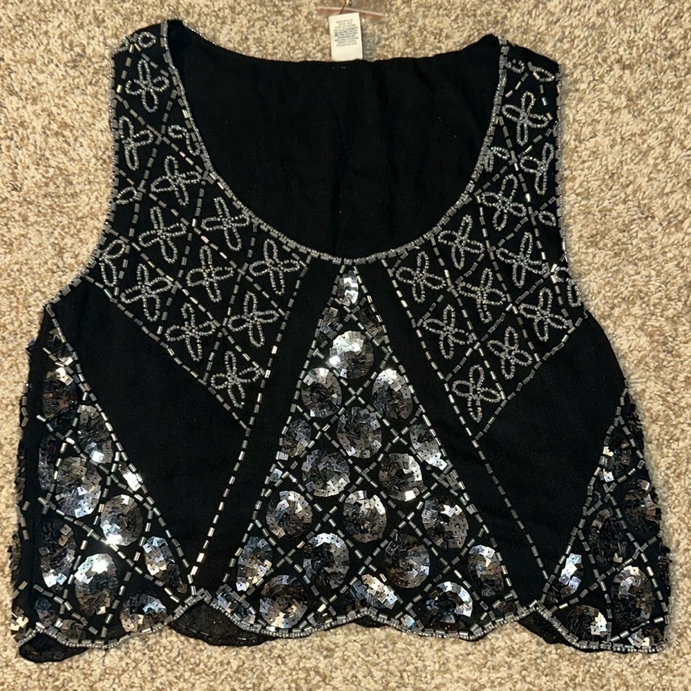 Raga black beaded crop size xsmall